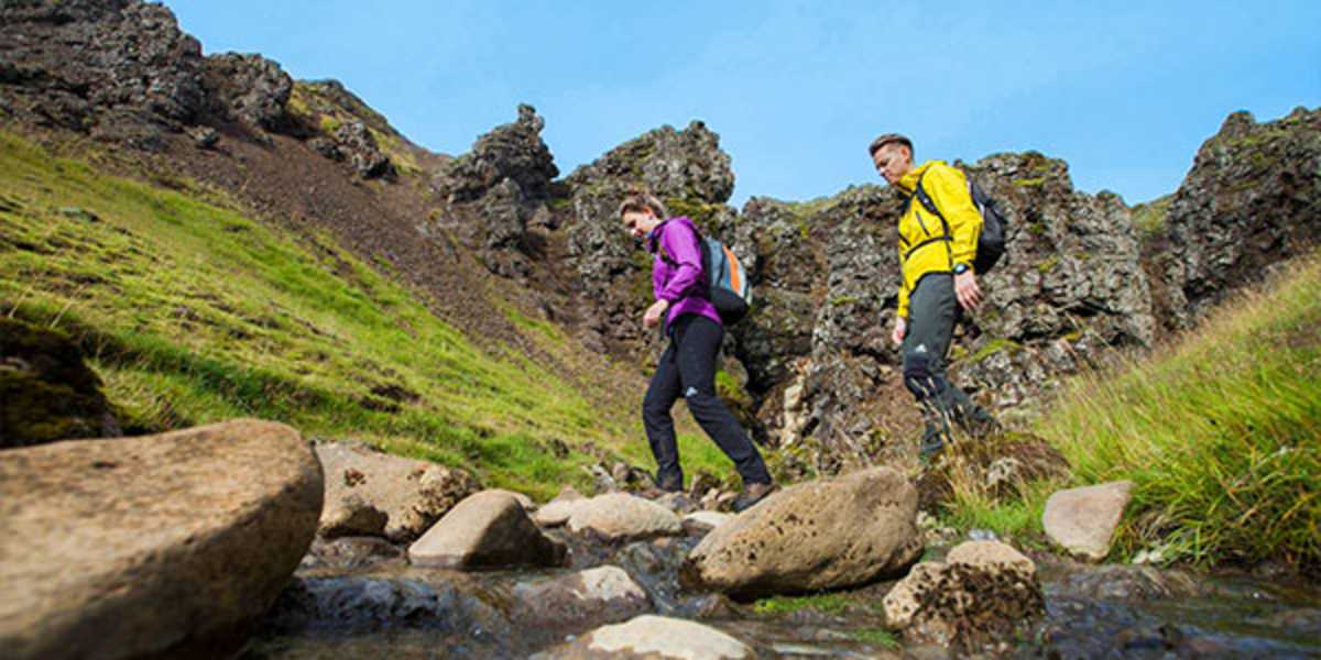Explore Þingvellir National Park