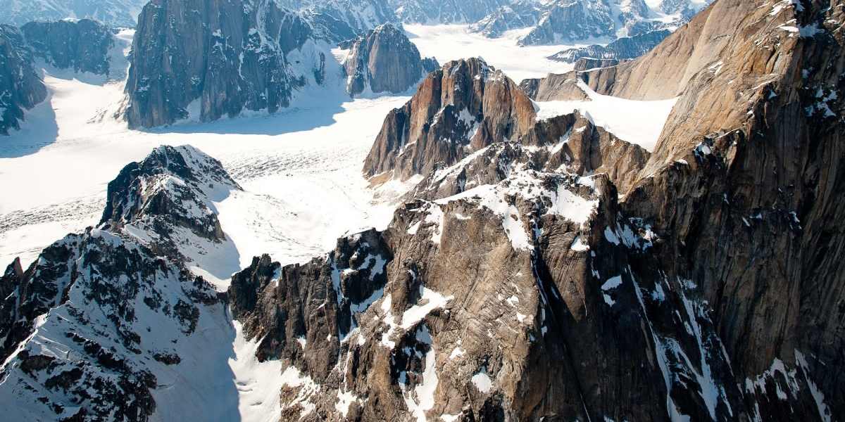 Kayak Byers Lake, optional Denali Flightseeing