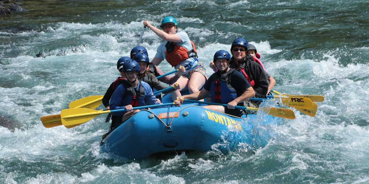 Raft Flathead River, picturesque drive through Flathead Valley to Whitefish
