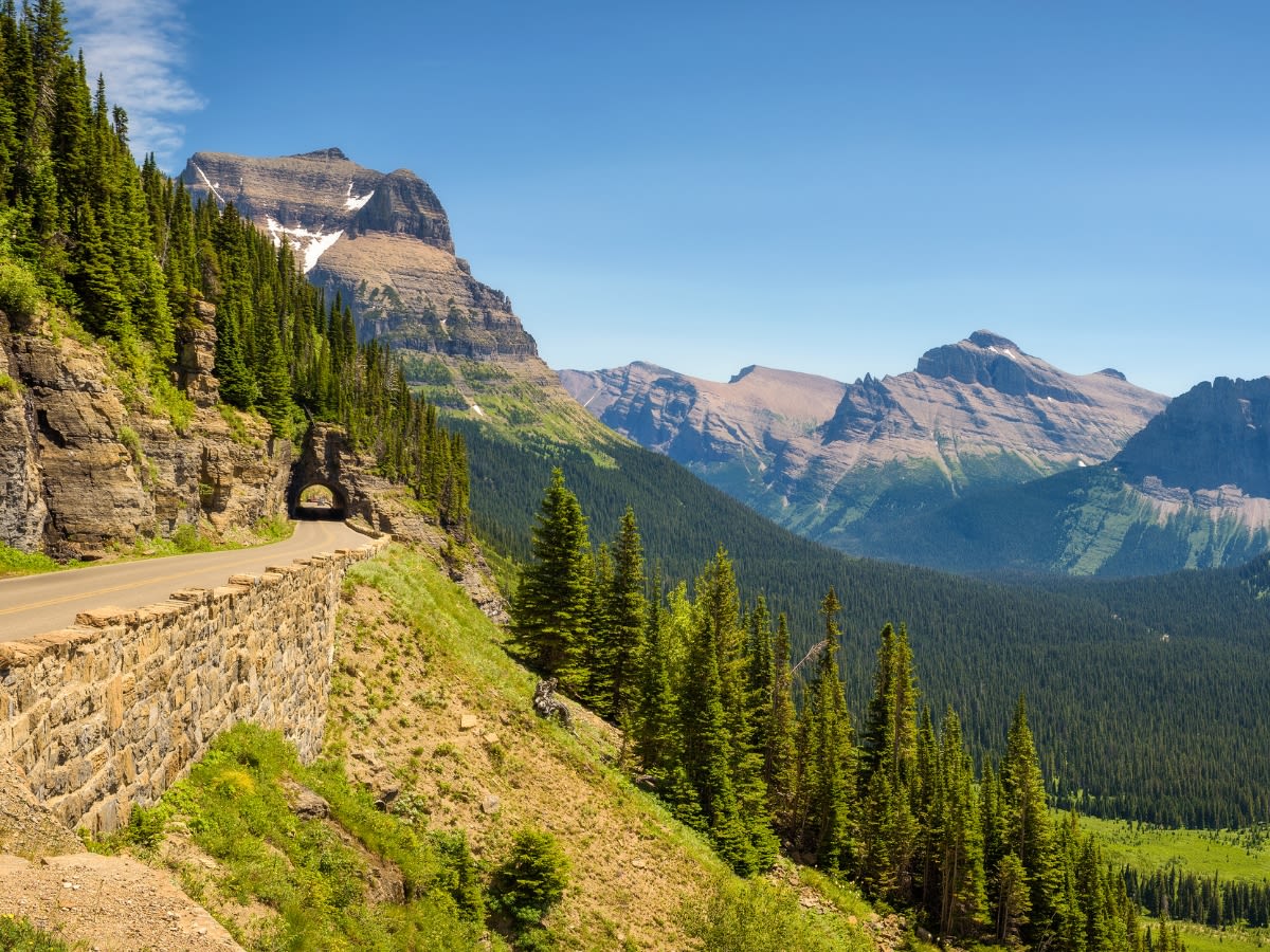 Going-to-the-Sun Road, scenic hiking