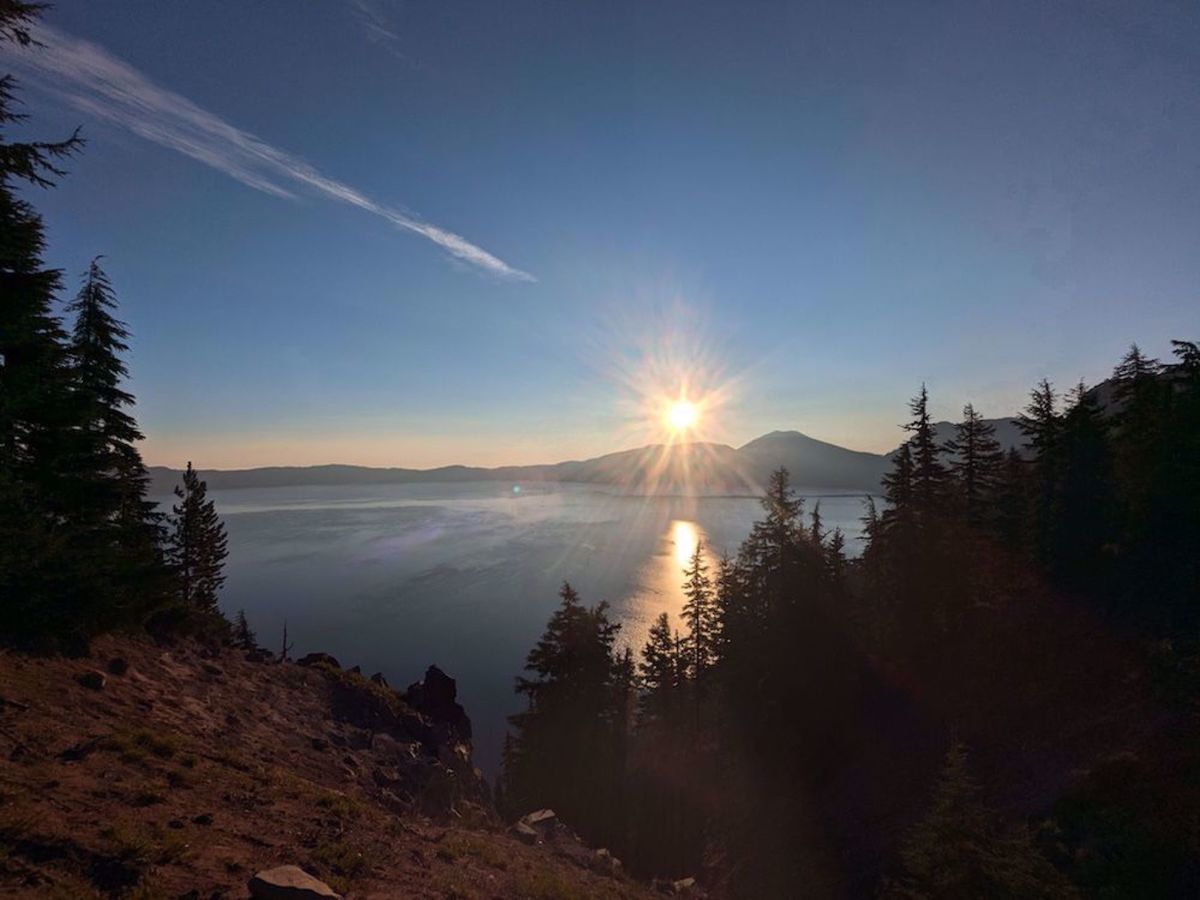 Crater Lake Getaway Bike Tour Crater Lake with sun