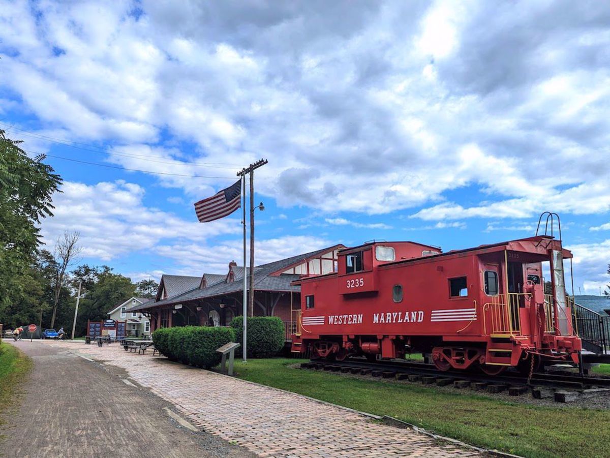 Great Allegheny Passage Bike Tour Train car