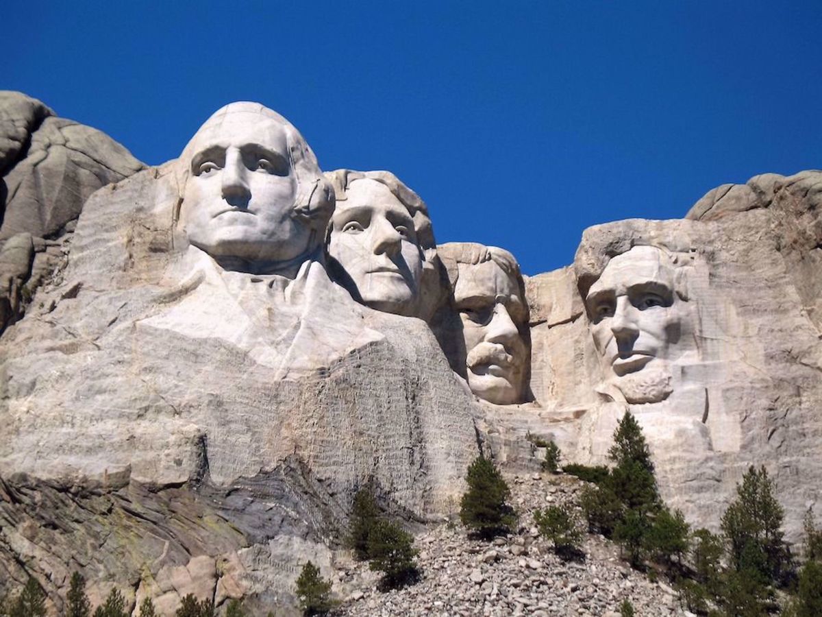 Mickelson Rail Trail & Black Hills Bike Tour Mount Rushmore