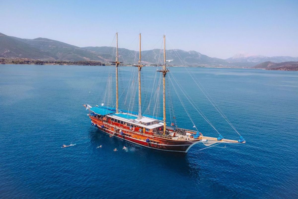 E-bike and Cruise Greek Isles Bike Tour inn on the boat