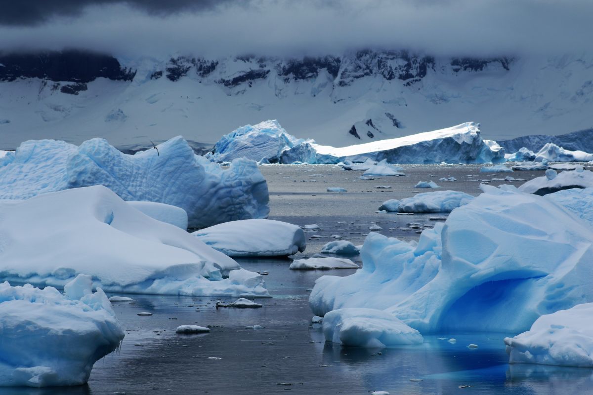 Polar Circle Quest - Onboard the St Helena