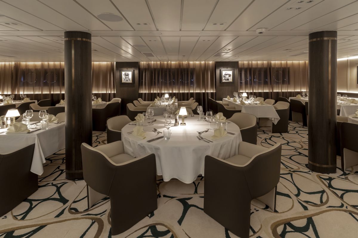 Polar Circle Quest - Onboard the St Helena