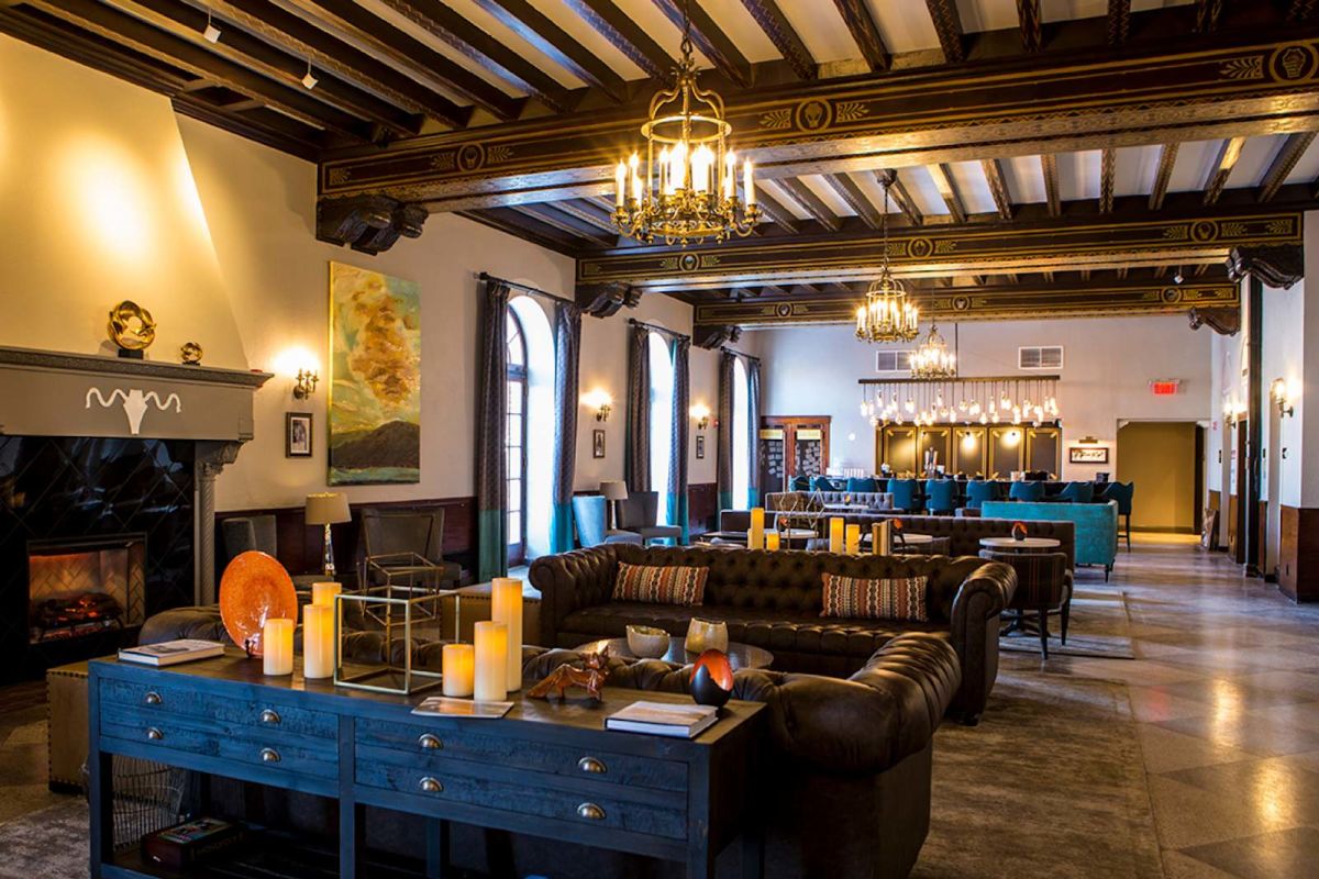 Interior of Hotel Saranac