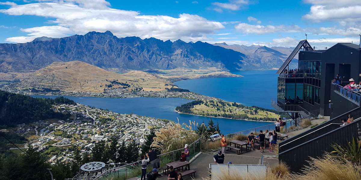 Explore Queenstown, hike Ben Lomond