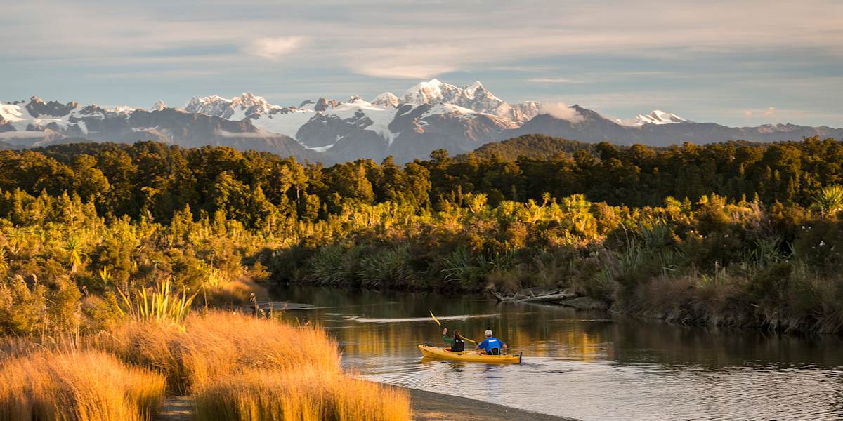 Kayak Okarito Lagoon, birdwatching and coastal walk