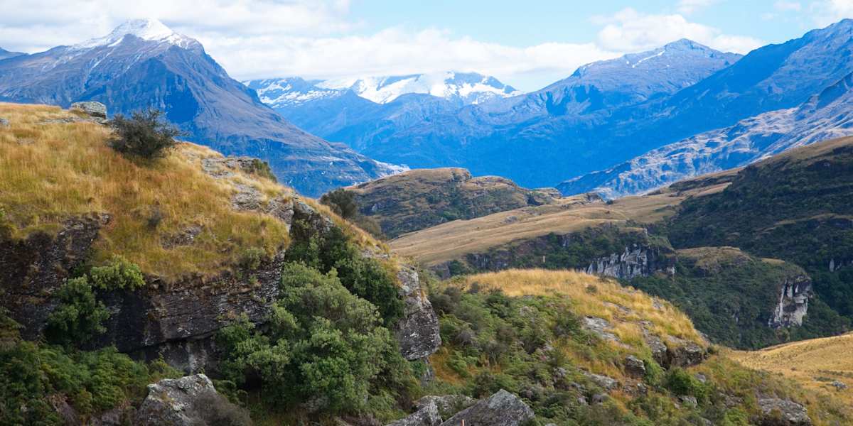 Hike Rocky Mountain and travel to Queenstown