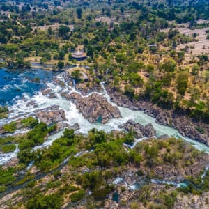 Le sud ravissant du Laos de Pakse: Aerial view of Li Phi waterfall