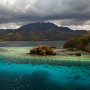 Kreuzfahrt ins Reich der Drachen (Flores - Bali) ab Labuan Bajo: Aqua Blu | Landscape