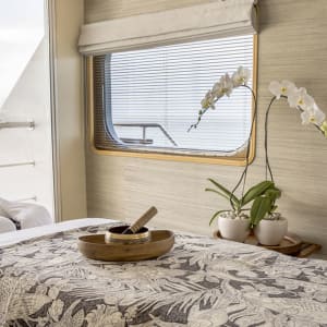 Kreuzfahrt ins Reich der Drachen (Flores - Bali) ab Labuan Bajo: Aqua Blu | Massage Room