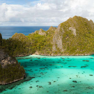 Raja Ampat mit Stil – Kreuzfahrt durch das unberührte Inselparadies ab Sorong: Aqua Blu | Raja Ampat | Wayag