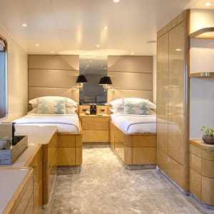 Croisière dans le Triangle de Corail en Indonésie (Bali - Komodo) de Sud de Bali: Aqua Blu | Suite CAT I | #204 - Main Deck
