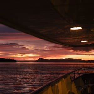 Raja Ampat mit Stil – Kreuzfahrt durch das unberührte Inselparadies ab Sorong: Aqua Blu | Sunset