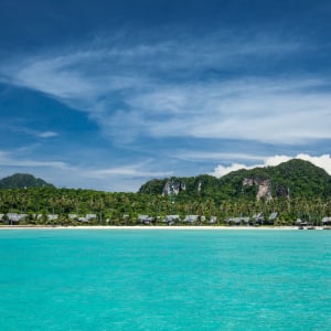 SAii Phi Phi Island Village à Ko Phi Phi:  Beach