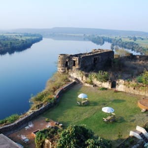 Märchenhaftes Rajasthan ab Delhi: Bhainsrorgarh Fort Hotel