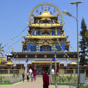 Le sud diversifié de l’Inde de Kochi: Bylekuppe: Tibetan Settlement