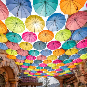 Südkorea K-Style ab Seoul: Colorful umbrellas in Seoul