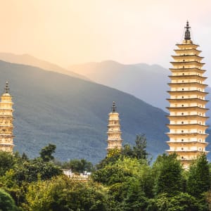 Laos - Yunnan: Auf Schienen durch zwei Welten ab Luang Prabang: Dali Three Pagoda Temple