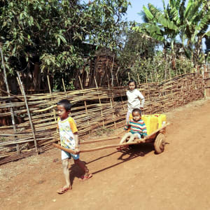 Kayah – un voyage dans un monde secret de Lac Inle: Daw Ta Ma Gyi (3)