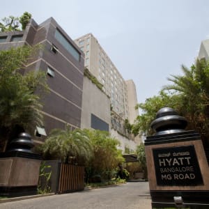 Hyatt Centric MG Road Bangalore à Bengaluru: exterior: 