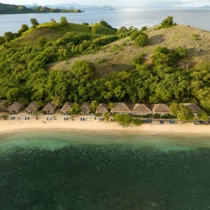 Sudamala Resort Seraya à Labuan Bajo:  Aerial view