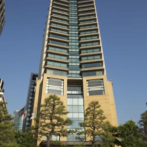 The Peninsula in Tokio:  Day Exterior