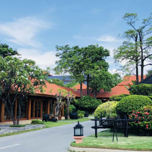 Rupar Mandalar in Mandalay:  Entrance