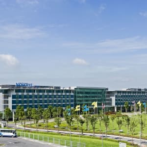 Novotel Bangkok Suvarnabhumi Airport Hotel:  Exterior