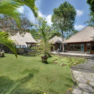 The Oberoi Beach Resort, Bali in Südbali:  Reception courtyard