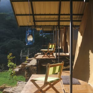 Erlebnisreiches Sri Lanka ab Colombo: exterior: room: Veranda