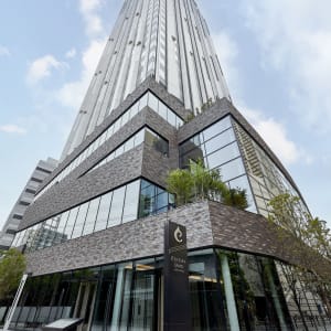 Centara Grand Hotel Osaka:  View from outside
