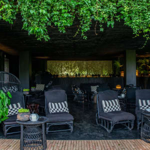 Raya Heritage in Chiang Mai:  Baan Ta Bar & Lounge