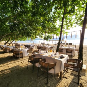 Seda Lio à Palawan:  Barbecue at the Beach