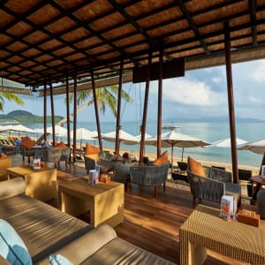 Bandara Spa Resort & Pool Villas in Ko Samui:  Beach Bar
