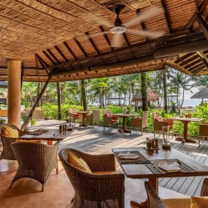 High Season Pool Villa & Spa à Ko Kood:  Beach Front Restaurant