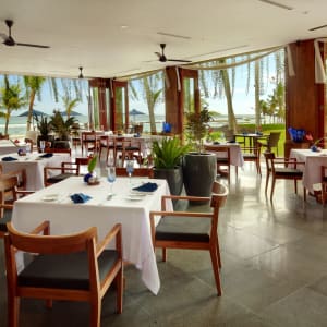 Candi Beach Resort & Spa in Ostbali:  Biru Restaurant