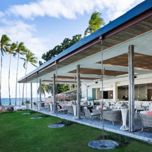 Atmosphere Resort in Negros:  Breeze restaurant