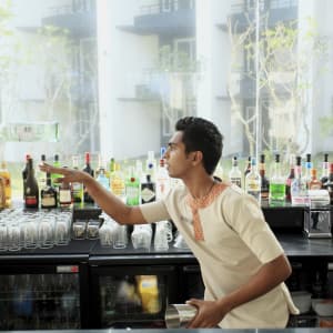 NH Bentota Ceysands Hotel:  Ceylon Club T-Bar