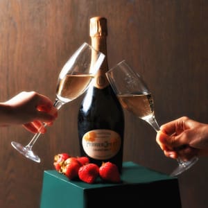 The Hari in Hong Kong:  Champagne Beverage