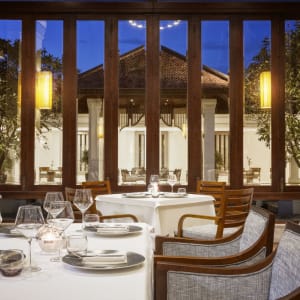 Anantara Angkor Resort in Siem Reap:  Chi Restaurant & Bar