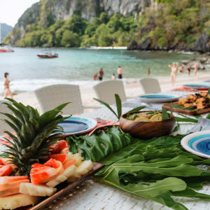 Privater Katamaran im Inselparadies ab Palawan: f&b: El Nido Yachting Club