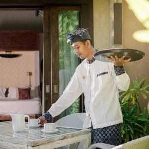 Space Villas Bali in Südbali:  in-room service