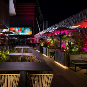 Groove Shinjuku, A Parkroyal Hotel à Tokyo:  JAM17 East Terrace