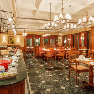 The Oberoi Grand à Kolkata:  La Teresse