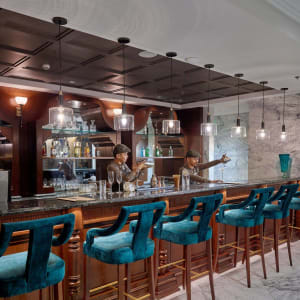 Peridot Grand Luxury Boutique Hotel in Hanoi:  Lobby Bar