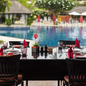 Nusa Dua Beach Hotel & Spa-Handwritten Collection in Südbali:  Maguro Asian Bistro