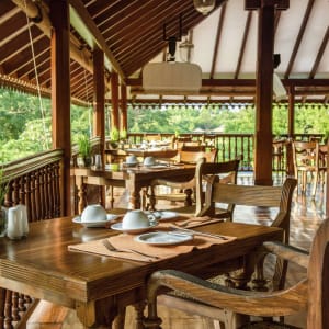Uga Ulagalla à Anuradhapura:  Main restaurant